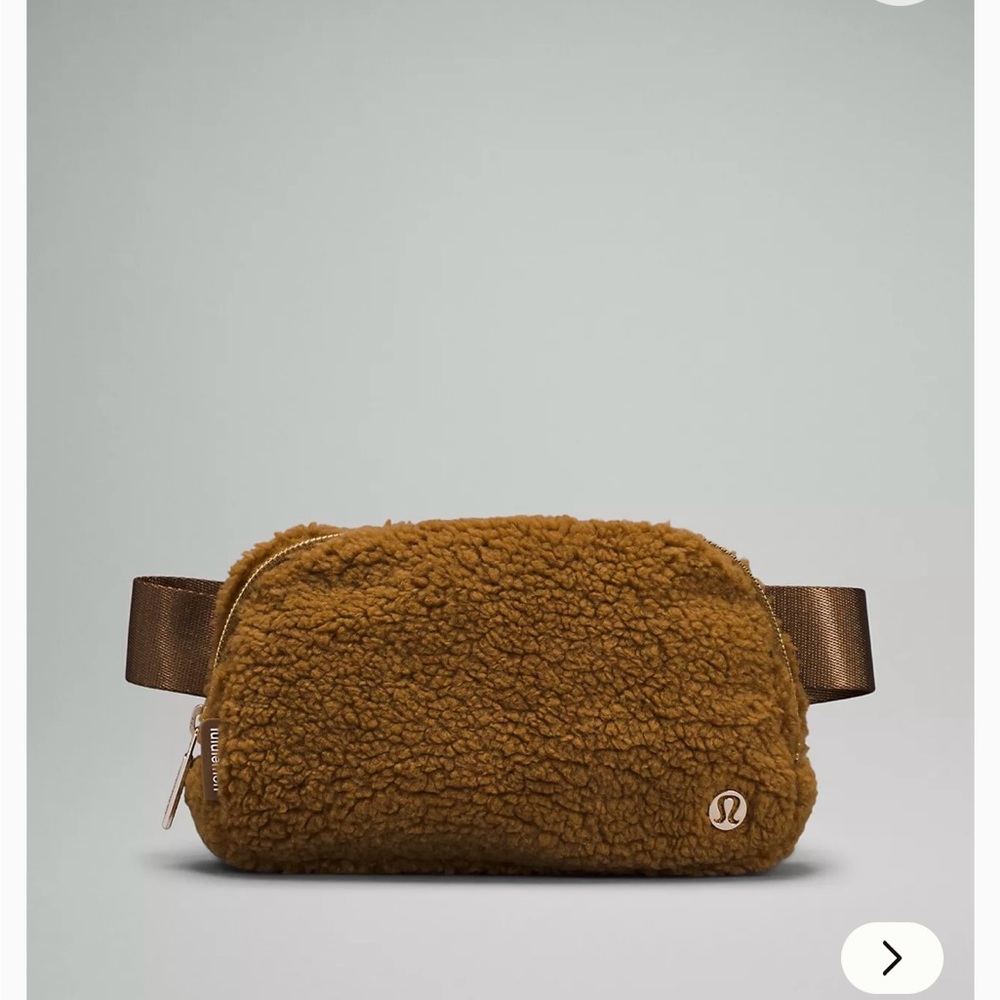 Lululemon Brown Sherpa Belt Bag